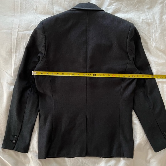 Comune Large black matte blazer. - Picture 2 of 5